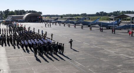 Στη «φωλιά» των RAFALE οι Έλληνες πιλότοι – Σε σχηματισμούς μαζί με τους Γάλλους – Πότε έρχονται στην Τανάγρα