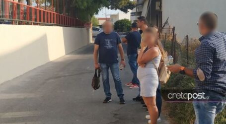 Γονείς στην Κρήτη αντέδρασαν στη χρήση μάσκας και έβαλαν “φίμουτρο”