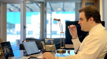 Πιερρακάκης, Bär, Κόκκαλης, Χριστόπουλος συζητούν για την ψηφιοποίηση στην πολιτική και τις επιχειρήσεις – Δείτε LIVE