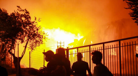 Στα «μαχαίρια» κυβέρνηση και αντιπολίτευση για την κατάσταση στη Μόρια