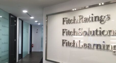Fitch Solutions: Αναβαθμίζει τις εκτιμήσεις της για Ελλάδα – Σε Ιταλία, Ισπανία η βαθύτερη ύφεση