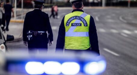 Κορονοϊός: Συναγερμός και στην ΕΛ.ΑΣ. για την εκτόξευση των κρουσμάτων – Νέα μέτρα