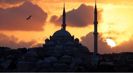 Capital Economics: Ένα βήμα πριν από την πλήρη κατάρρευση η λίρα, τα ομόλογα και οι τράπεζες της Τουρκίας