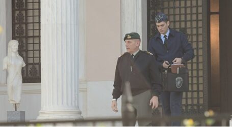 Oruc Reis- Αποκάλυψη: Μυστική συνάντηση Μητσοτάκη με τους αρχηγούς των Ενόπλων Δυνάμεων