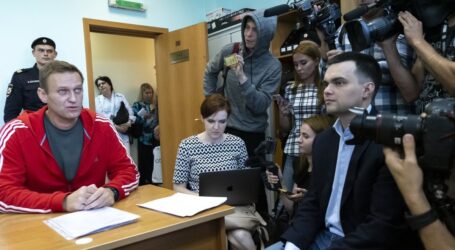 «Βόμβες» από τη Ρωσία για τον Ναβάλνι: Συνεργάζεται με τη CIA