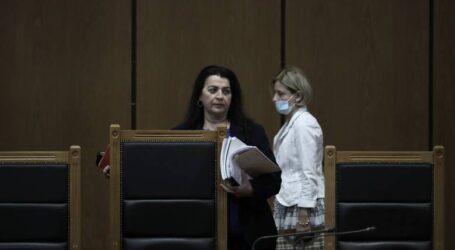 Δίκη Χρυσής Αυγής: Ο διάλογος της προέδρου με την εισαγγελέα