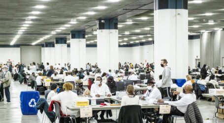 Εκλογές στις ΗΠΑ: Δημοσκοπικό βατερλό στην κάλπη και… το 2016 επαναλαμβάνεται