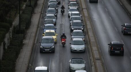 Lockdown: Αθηναίοι φεύγουν για «καραντίνα» στην επαρχία – Εξοδος 60.000 οχημάτων