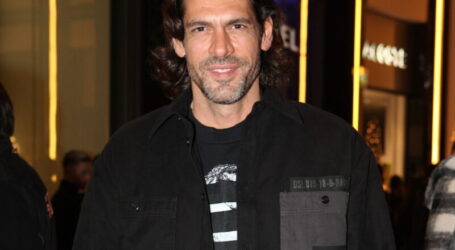 Γιάννης Σπαλιάρας: Αποκάλυψε ότι για τον ρόλο του στο Netflix πέρασε από casting και ο… Σάκης Ρουβάς!