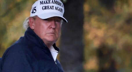 Απίστευτος Τραμπ: Τα έβαλε με την Pfizer επειδή ανακοίνωσε το εμβόλιο του κορονοϊού μετά τις εκλογές…