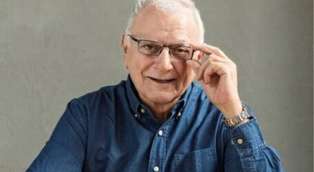 Κώστας Χαρδαβέλλας: «Η Νικολούλη κάνει πολύ καλύτερα την εκπομπή από ό,τι την έκανα εγώ τότε»