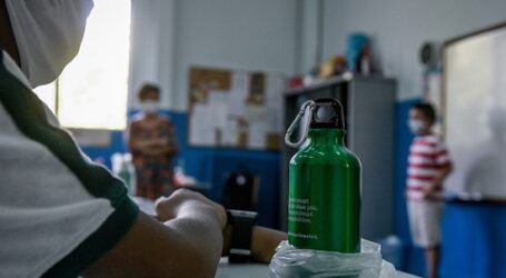 Στο τραπέζι το άνοιγμα σχολείων στις 8 Ιανουαρίου – Διαφωνίες μεταξύ των ειδικών – “Είναι προτεραιότητα”, λέει η κυβέρνηση