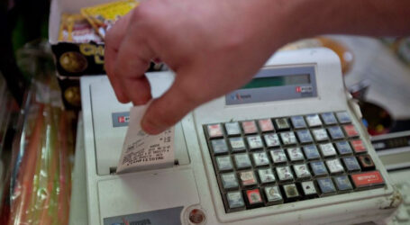 Παρατείνεται το μειωμένο καθεστώς ΦΠΑ σε «ευαίσθητα» αγαθά και υπηρεσίες -Δείτε σε ποια