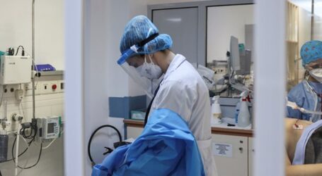 Δραματική κατάσταση στο ΕΣΥ: Βγήκαν μέχρι και ράντζα στα νοσοκομεία – Η χειρότερη εβδομάδα από την αρχή της πανδημίας