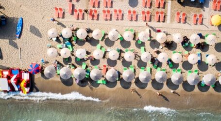 Το άνοιγμα του Ελληνικού Τουρισμού στα διεθνή ΜΜΕ: Οι 5 “γραμμές άμυνας” – Καμία διάκριση προς τους ανεμβολίαστους