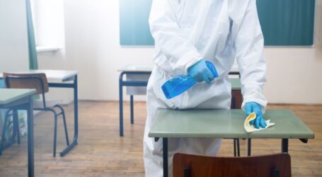 Περιττή η συχνή απολύμανση επιφανειών για τον κορονοϊό, λέει τώρα το CDC – Ποια η μόνη εξαίρεση