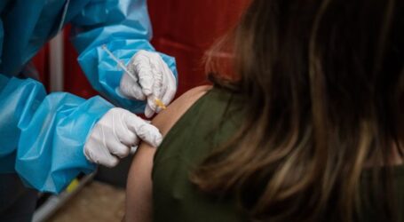 Πόσο πρέπει να ανησυχούμε για τις θρομβώσεις και τα εμβόλια AstraZeneca – Johnson & Johnson