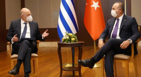 Δημόσια σύγκρουση Δένδια – Τσαβούσογλου στις δηλώσεις μετά τη συνάντησή τους