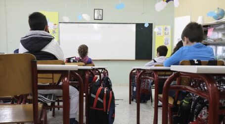 Κεραμέως: Πριν το Πάσχα δεν ανοίγουν Γυμνάσια και Δημοτικά