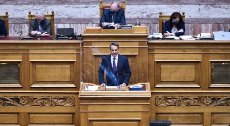 Μητσοτάκης: Κανόνες στη «ζούγκλα» της εργασίας – Διευρύνεται η λίστα επιχειρήσεων που θα λειτουργούν