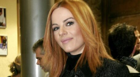 Λίγο πριν γίνει καλόγρια, ποζάρει αγκαλιά της: Η μία και μοναδική φώτο της Ναταλίας Λιονάκη, με την μητέρα της Τζένη