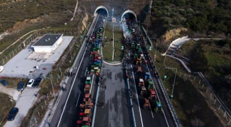 Οι αγρότες επιλέγουν εκπροσώπους για το ραντεβού με Μητσοτάκη: «Βήμα πίσω, απαιτούμε λύσεις»